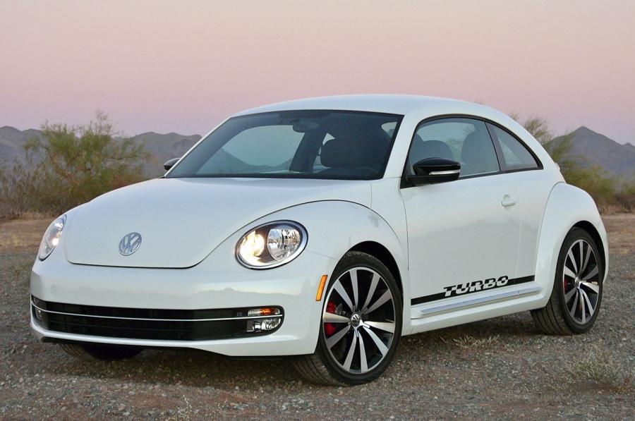  Volkswagen Beetle Turbo 2012 года  (фото 17 из 84)